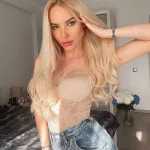 VIP эскорт от Марина работает в Москве