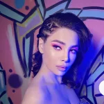 Роскошные услуги эскорта от Нина работает в Москве