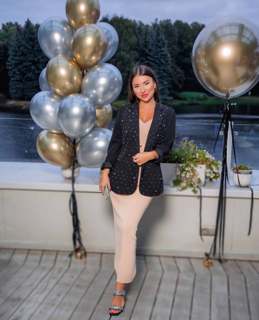 VIP эскорт от Анютка escort-moscow.pro